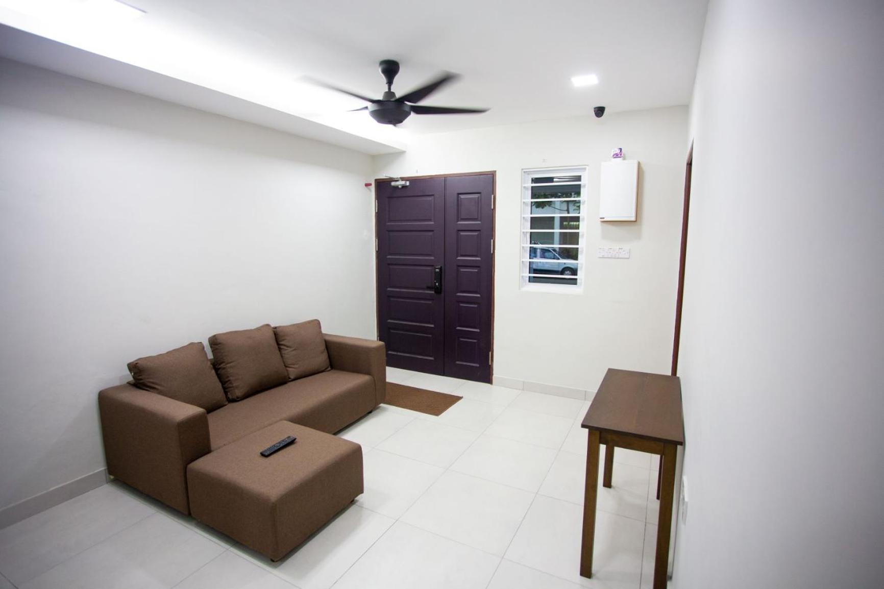 Hom2Rex Kuching Homestay Taman Timberland Exteriér fotografie
