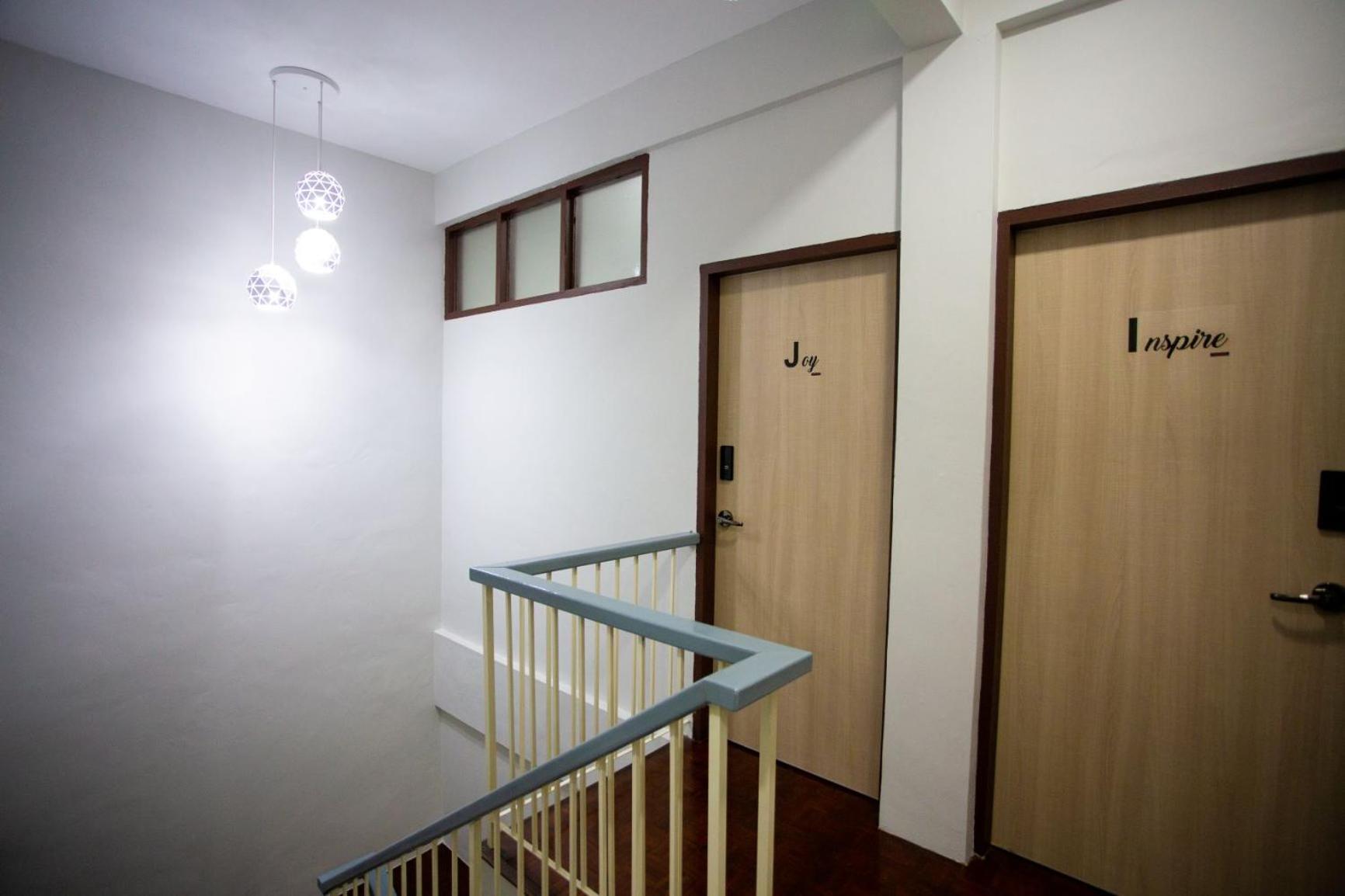 Hom2Rex Kuching Homestay Taman Timberland Exteriér fotografie